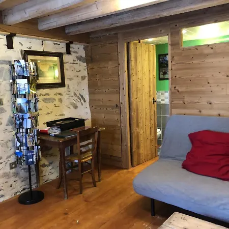 Les Du Mistouflon Holiday home Planay